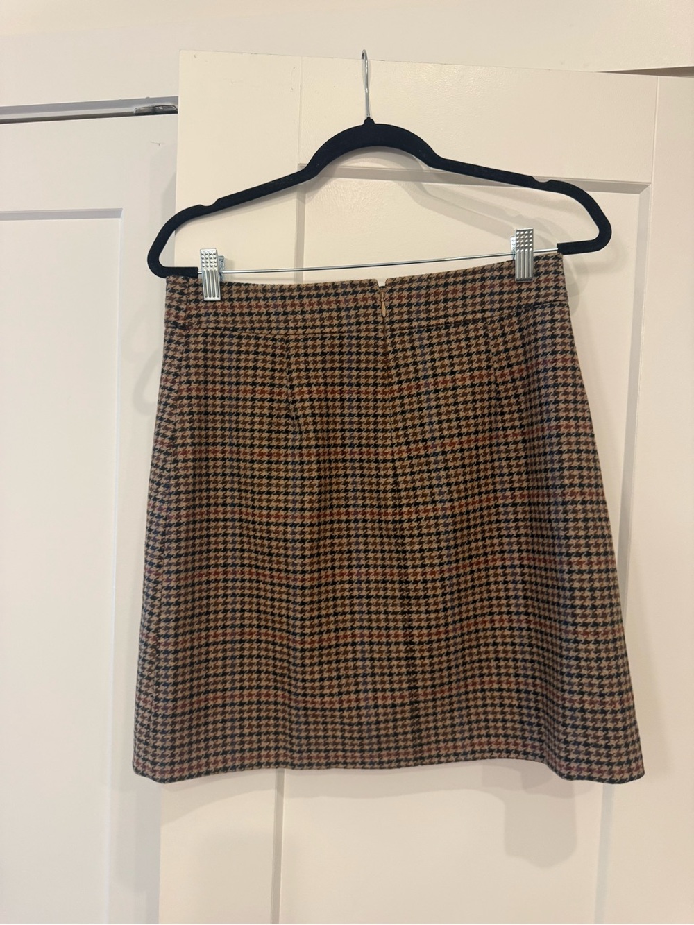 J. Crew Mini Houndstooth Skirt in Brown and Tan - Picture 2 of 4